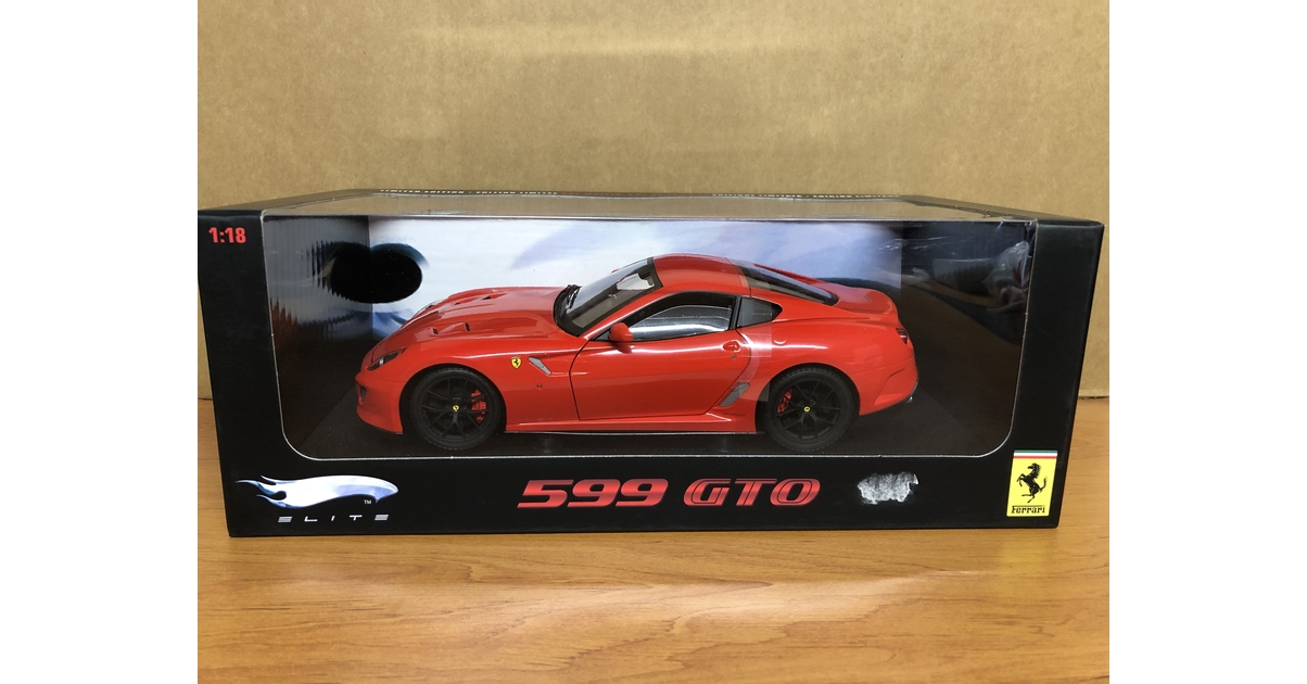 1/18 Ferrari 599 GTO Hotwheels Elite - Miniatures 1/18/Miniatures
